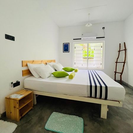 Mahagedara Dickwella Hotel ภายนอก รูปภาพ