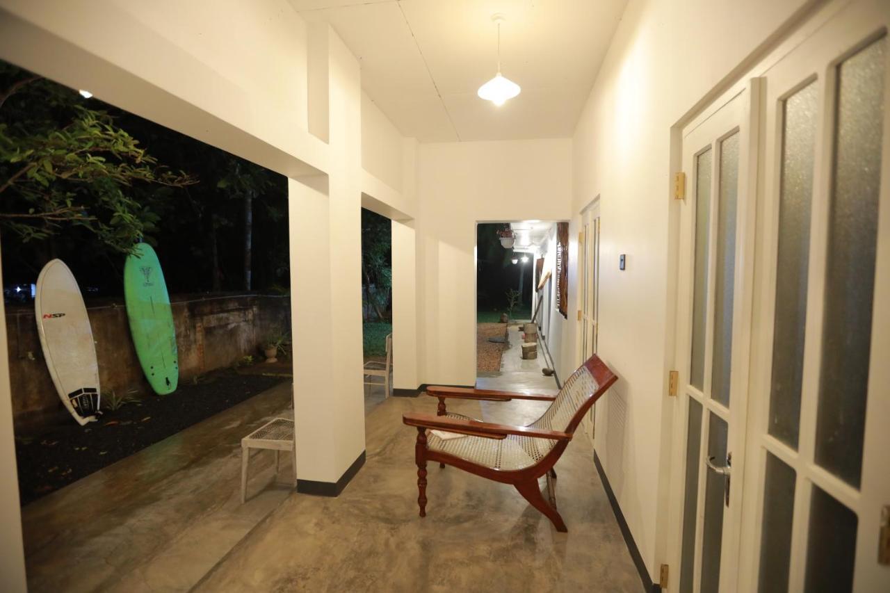 Mahagedara Dickwella Hotel ภายนอก รูปภาพ