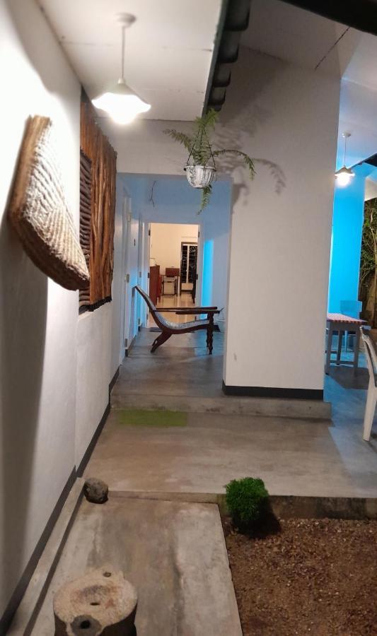Mahagedara Dickwella Hotel ภายนอก รูปภาพ